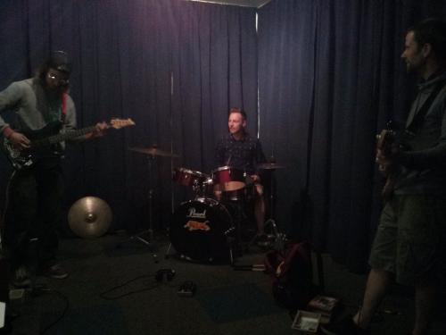 Bristol surf rock trio the savages